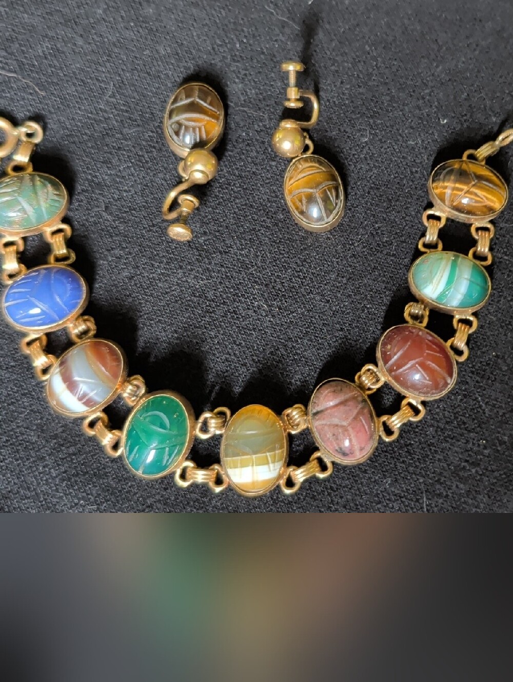 12 Karat G.F. Semi-Precious Carved Stone Bracelet with Matching Earrings